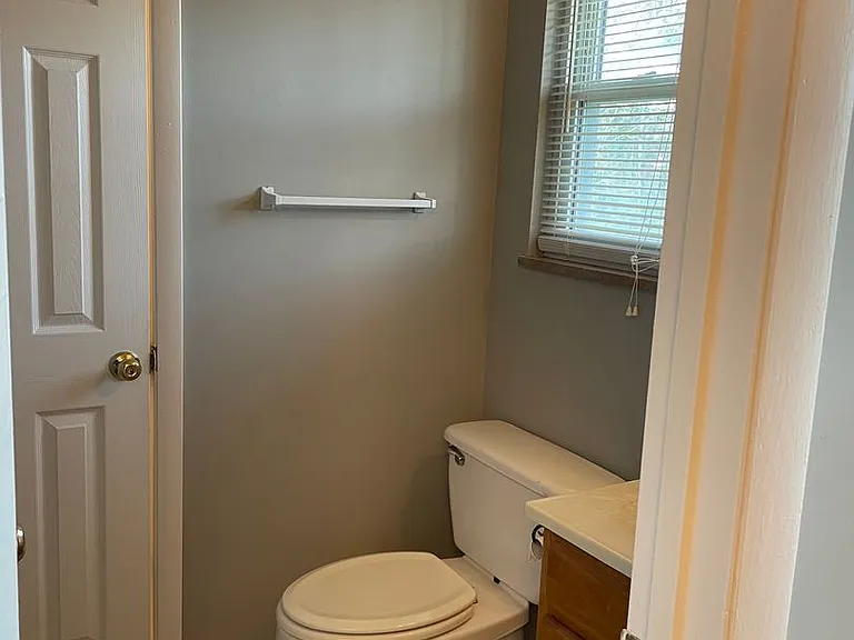 4920 Oakbrook Ct — Photo 7