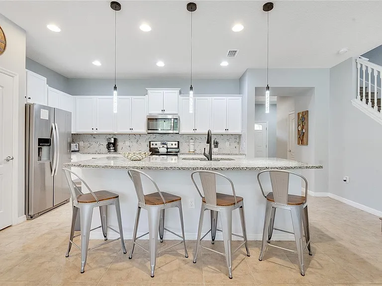 8827 Geneve Ct — Photo 23