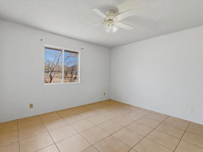 7273 Sunny Vista Rd — Photo 18