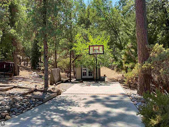 5th image of 21090 Christopher Cir #8-L97