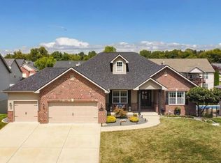1112 Hightower Place Dr, O'Fallon, IL 62269