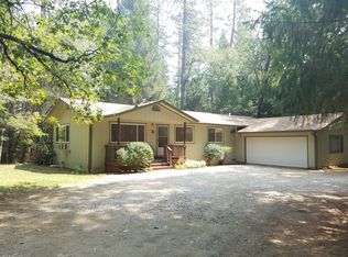 13187 N Meadow View Dr, Grass Valley, CA 95945