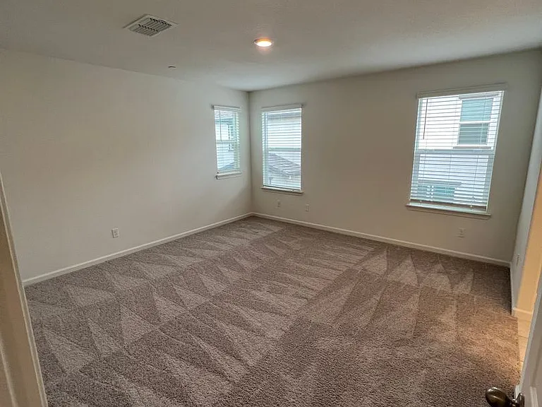 3323 Auburn Leaf Loop — Photo 13
