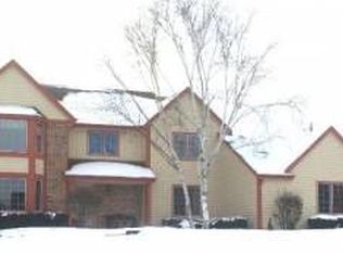20655 Vincent Ct, Brookfield, WI 53045