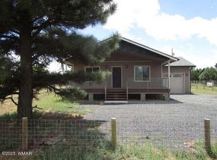 2235 Sitgreaves Dr, Overgaard, AZ 85933