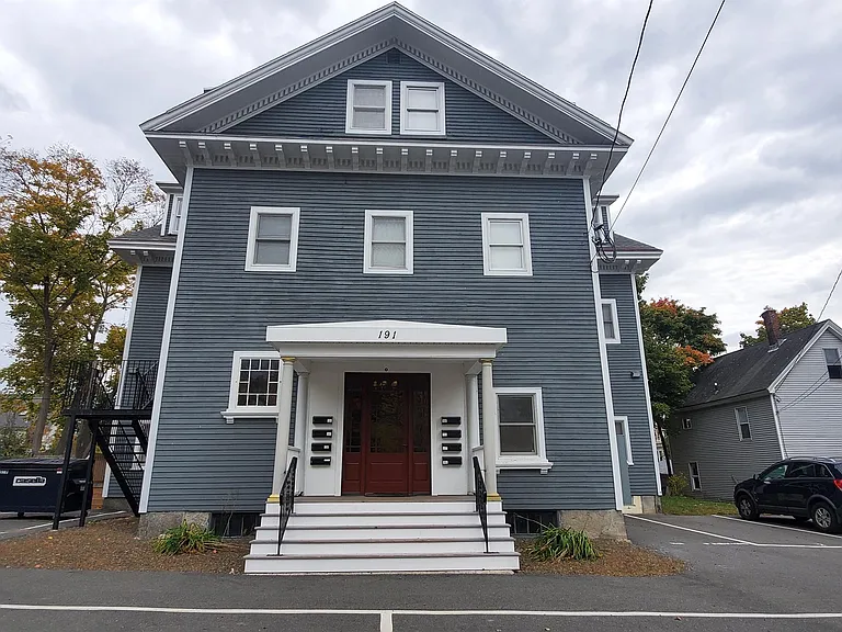 191 Center St #3 — Photo 1