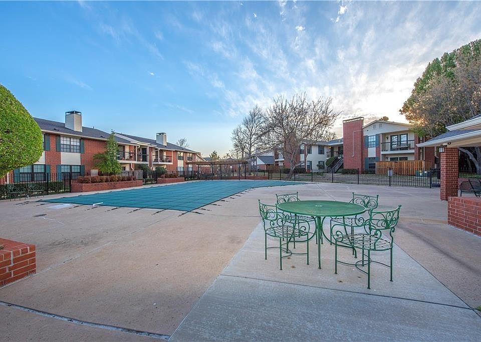 2nd image of 4400 Hemingway Dr APT 237