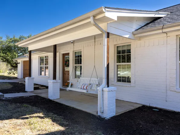 1011 Santa Fe Trail, Horseshoe Bay, TX 78657