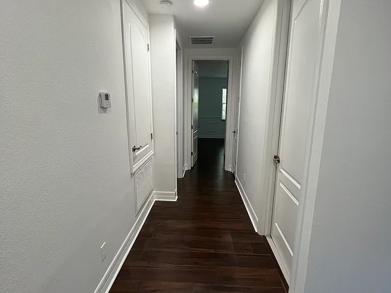 10411 Belfry Cir — Photo 12