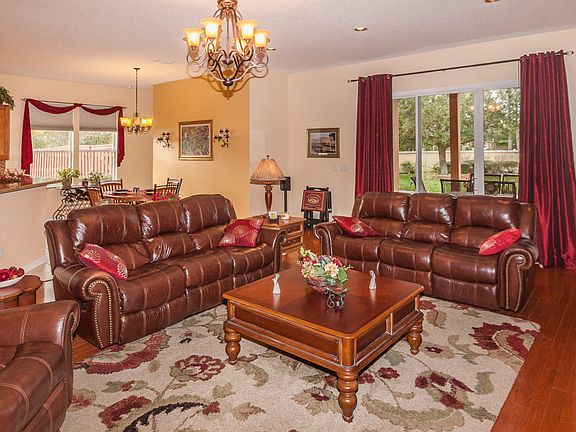 3rd image of 14643 Starbuck Springs Way