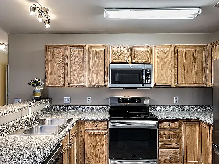 1801 Trailwood Heights Ln — Photo 13