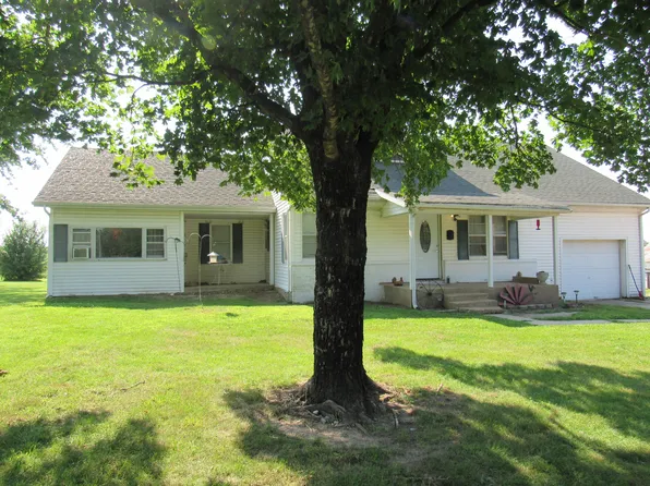 419 State Road H, Elkland, MO 65644