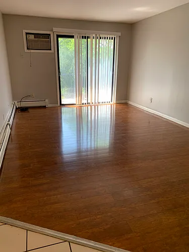 57 Washington Blvd Photo 1