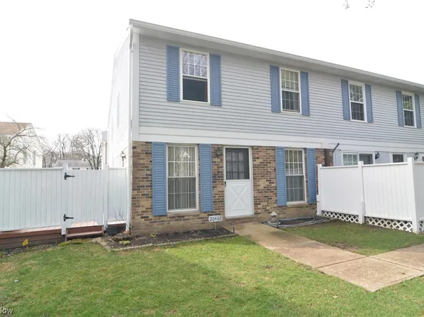 20402 Williamsburg Ct #205B, Middleburg Heights, OH 44130