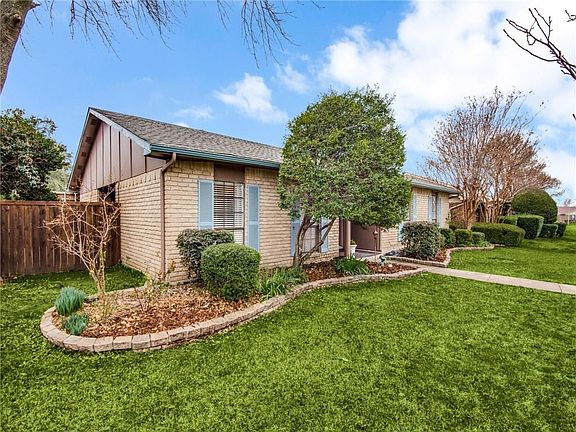2nd image of 3505 Whitney Dr