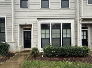 106 Philips Sq #1, Chapel Hill, NC 27516