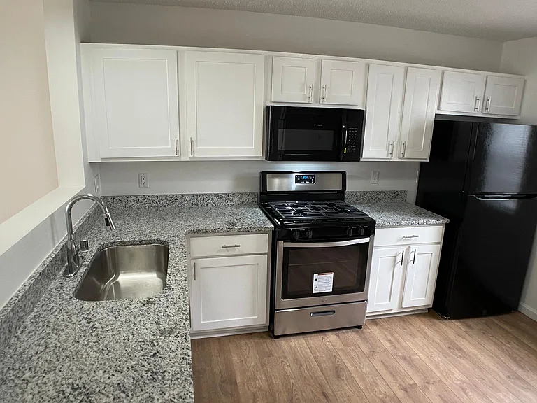 801 W Scenic Dr — Photo 10
