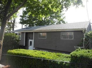 43 Union St, Melrose, MA 02176