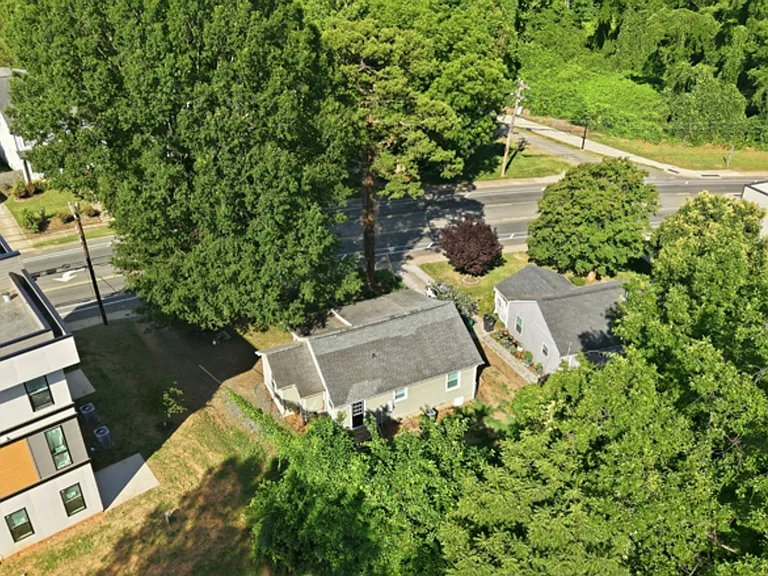 2508 Rozzelles Ferry Rd — Photo 9
