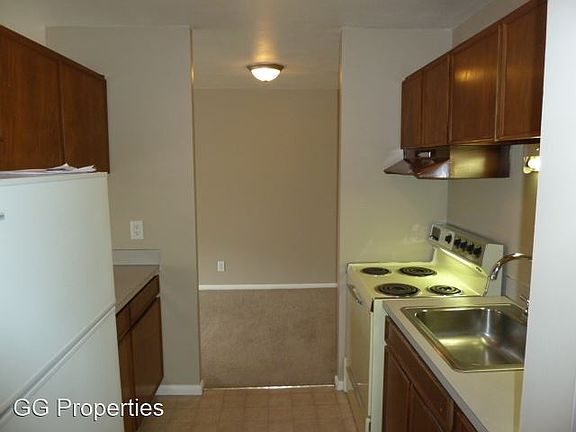 2nd image of 5209 Russell Ave NW APT 203