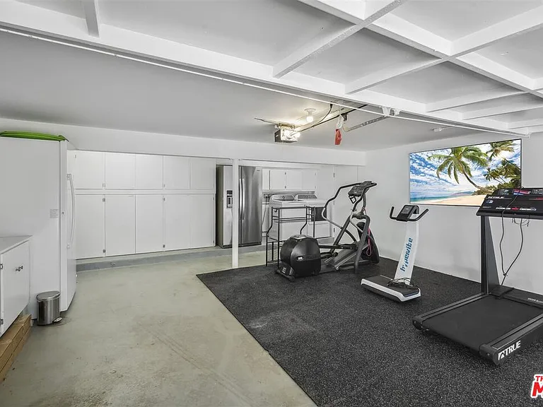 31500 Victoria Point Rd — Photo 51
