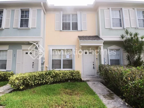 52 Simonton Cir, Fort Lauderdale, FL 33326