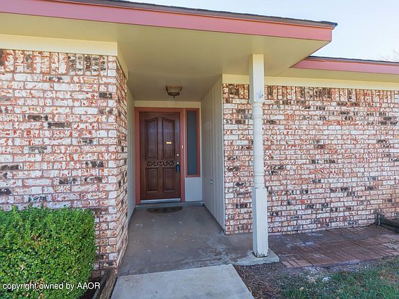 3rd image of 7707 Cervin Dr