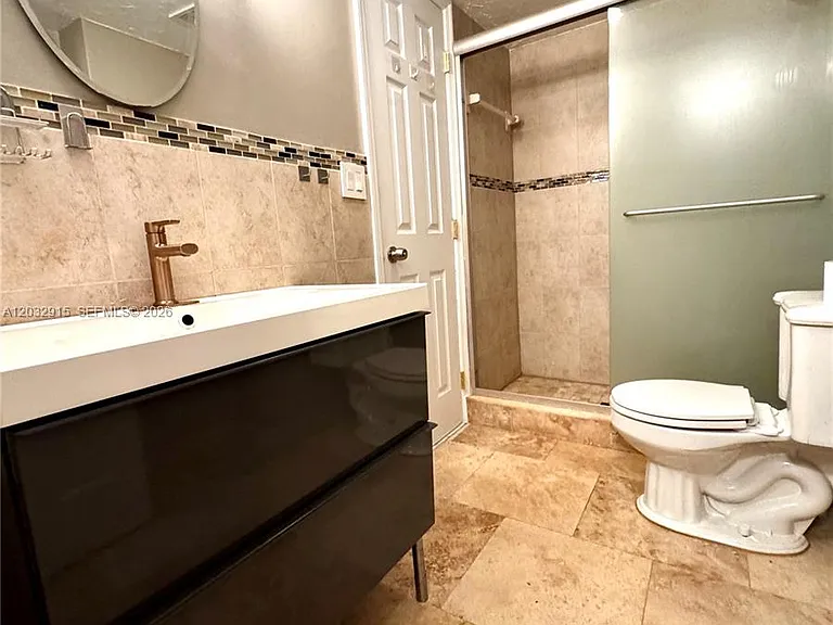 3545 NE 166th St #805 — Photo 13