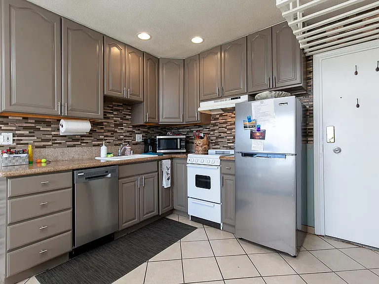 3550 Bayside Walk #101 — Photo 22