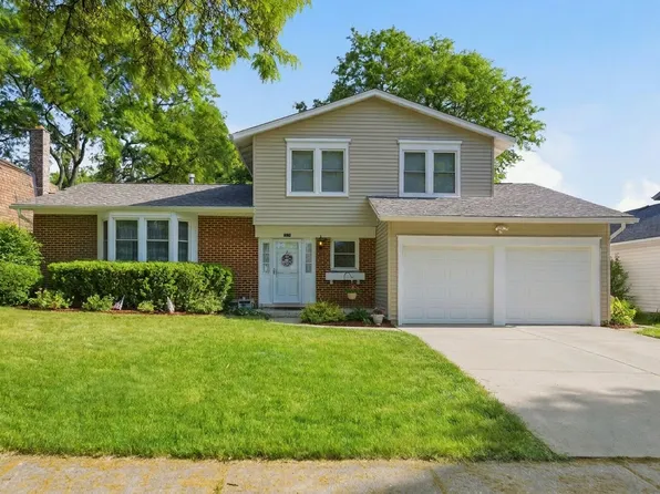 1511 Lexington Ln, Downers Grove, IL 60516