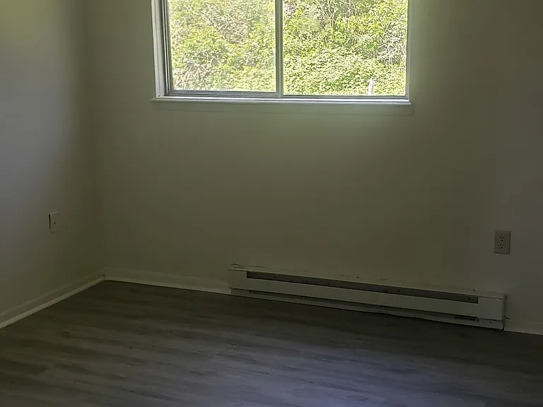1525 Schust Rd #5 — Photo 1