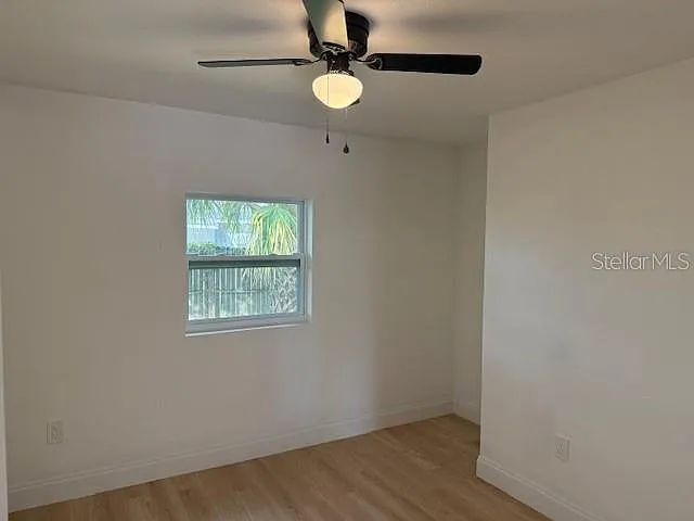 4605 N Hubert Ave #20 — Photo 4