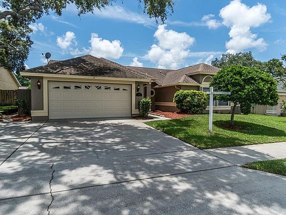 2nd image of 2860 Windridge Oaks Dr
