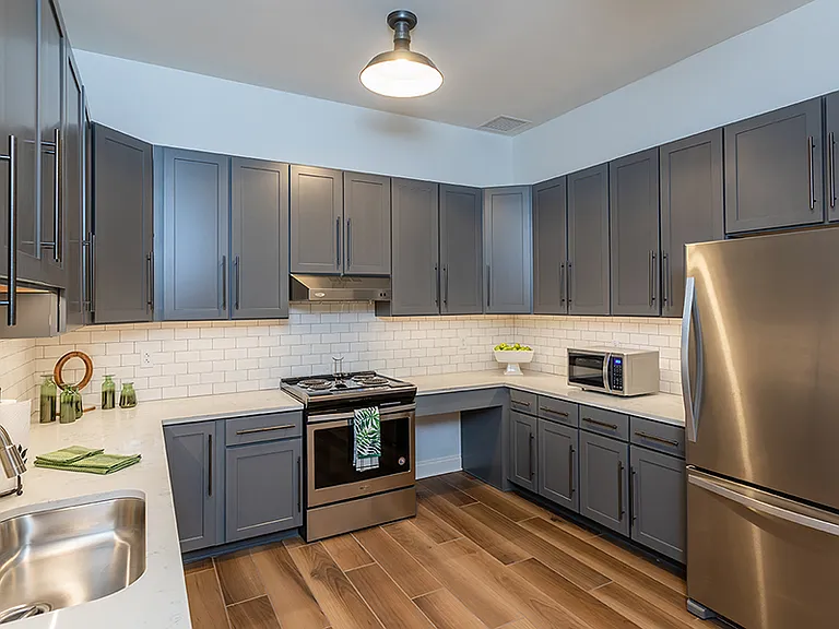 Woodland Acres Townhomes — Photo 21