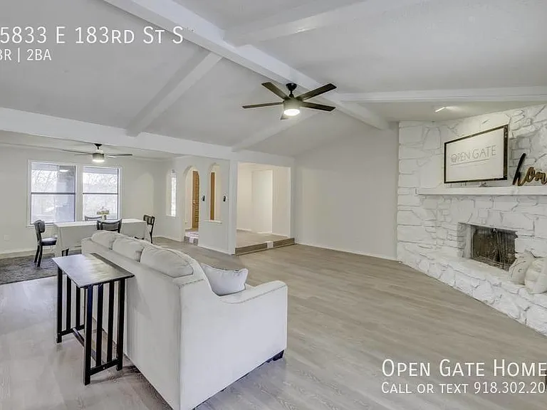 15833 E 183rd St S — Photo 7