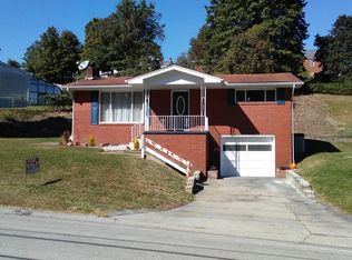 1544 Grand Blvd, Monessen, PA 15062