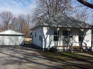 110 S Ring St, Virden, IL