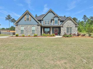 21 Mitchell Farm Dr, Sharpsburg, GA 30277