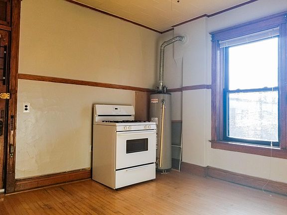 2nd image of 2154 W Charleston Ave #2