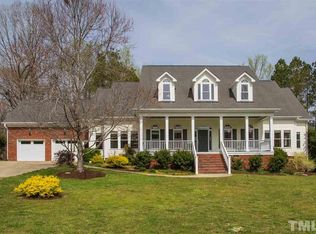 169 Ridge Ct, Fuquay Varina, NC 27526