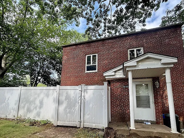 186th Ln
