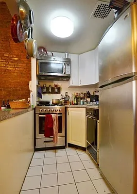 Rented by Cooper & Cooper Real Estate | media 11