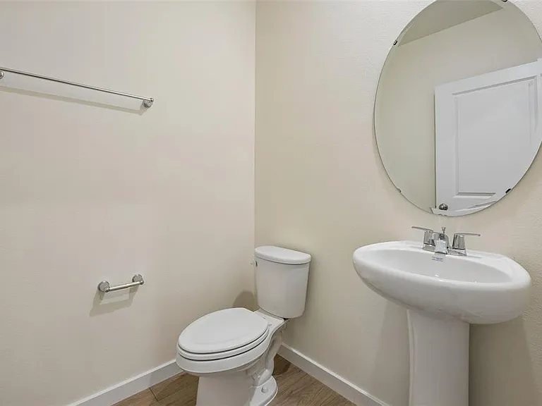 16570 Barbours Creek Way — Photo 17