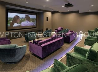 130 N Garland Ct #7-61, Chicago, IL 60602