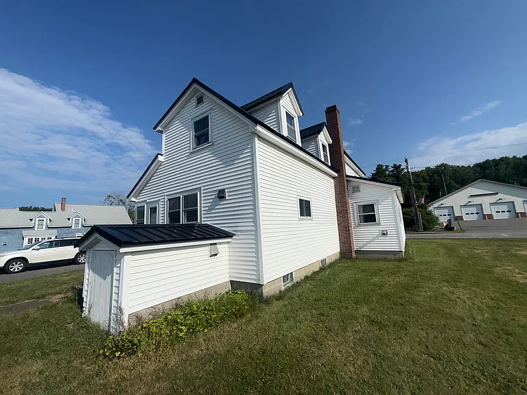 26 Purple Heart Hwy — Photo 1