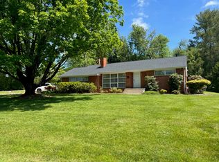 600 Pine Hill Rd, Elizabethton, TN 37643
