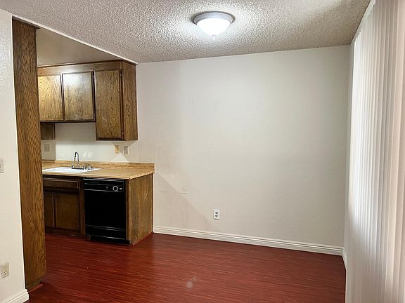 2nd image of 1969 S Beverly Glen Blvd APT 107