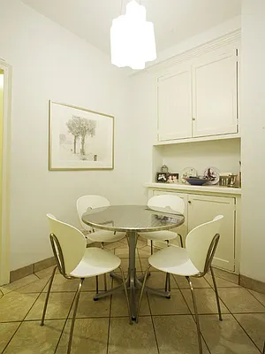 Sold by Sotheby's International Realty | media 18