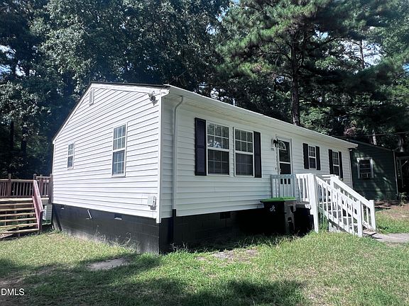 3rd image of 125 Booth Ave