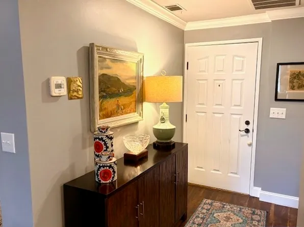 770 Salisbury St APT 333, Worcester, MA 01609